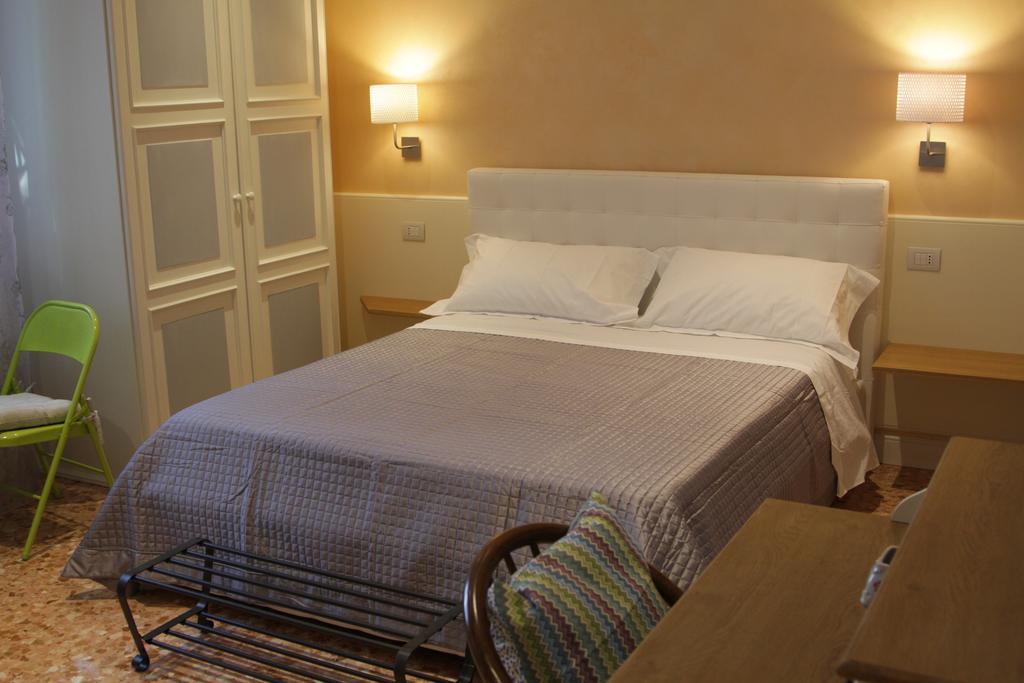 B&B I Propilei Di San Girolamo Rimini Exterior photo